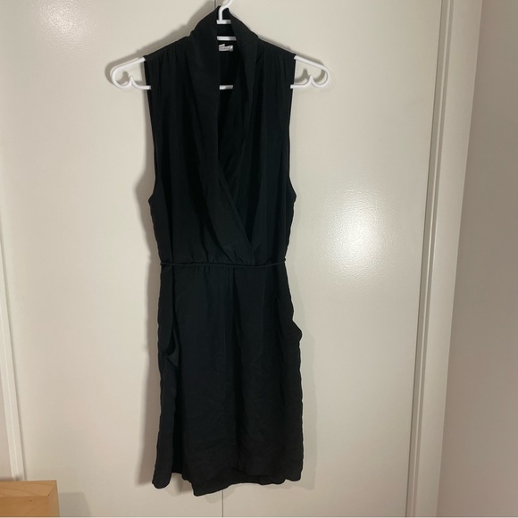Aritzia Wilfred 100% Silk Dress Sz M Black - Picture 7 of 7